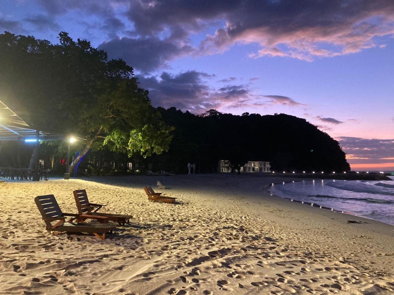 Dolphin Bay Island Resort Kota Belud Eksteriør billede