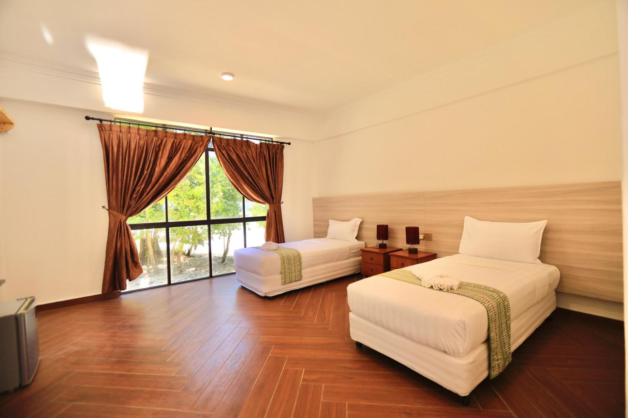 Dolphin Bay Island Resort Kota Belud Eksteriør billede