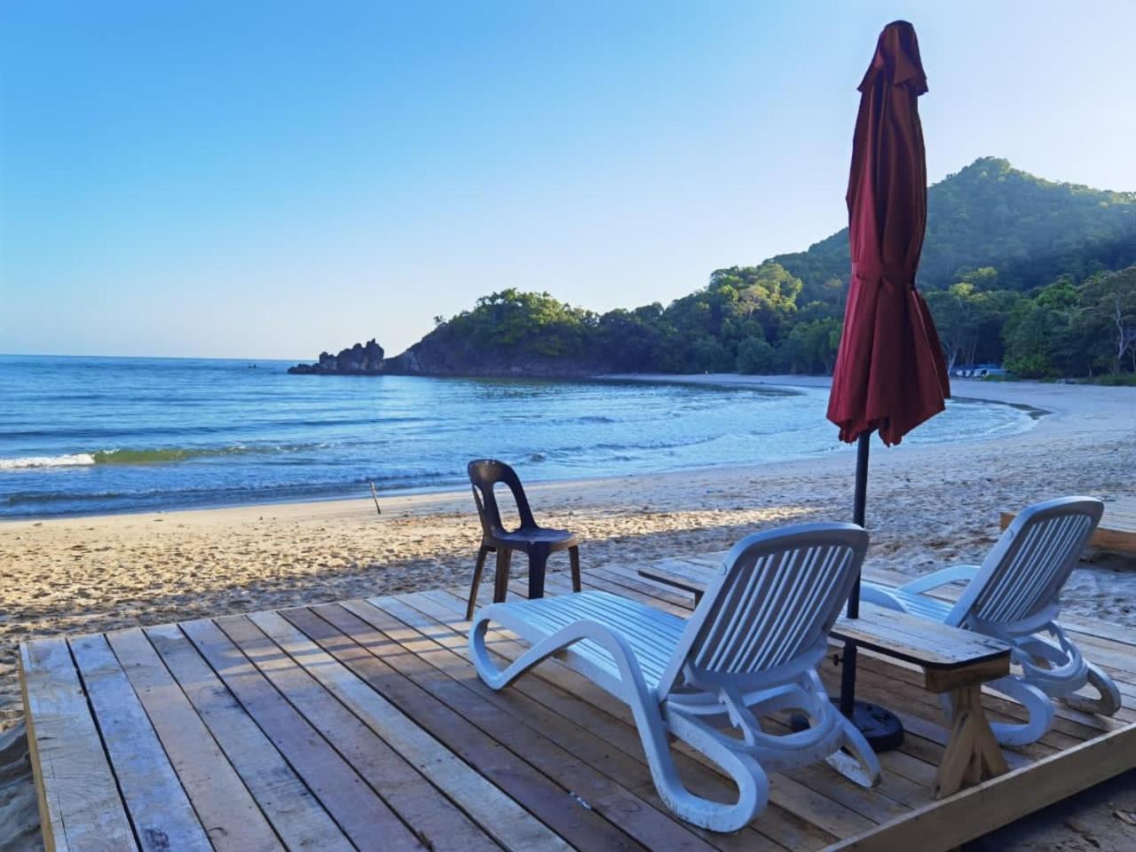 Dolphin Bay Island Resort Kota Belud Eksteriør billede